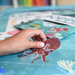Jeu-educatif-Poppik-Puzzle-Stickers-Autocollants-affiche-animaux-mer-9